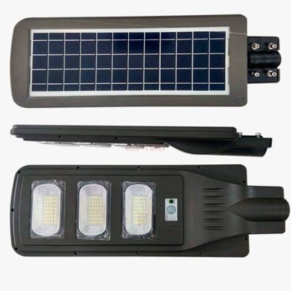 private street lamp.jpg